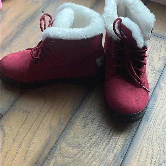 SQL Faux Fur Lined Suede Booties Boots Size 5 New - Picture 4 of 8